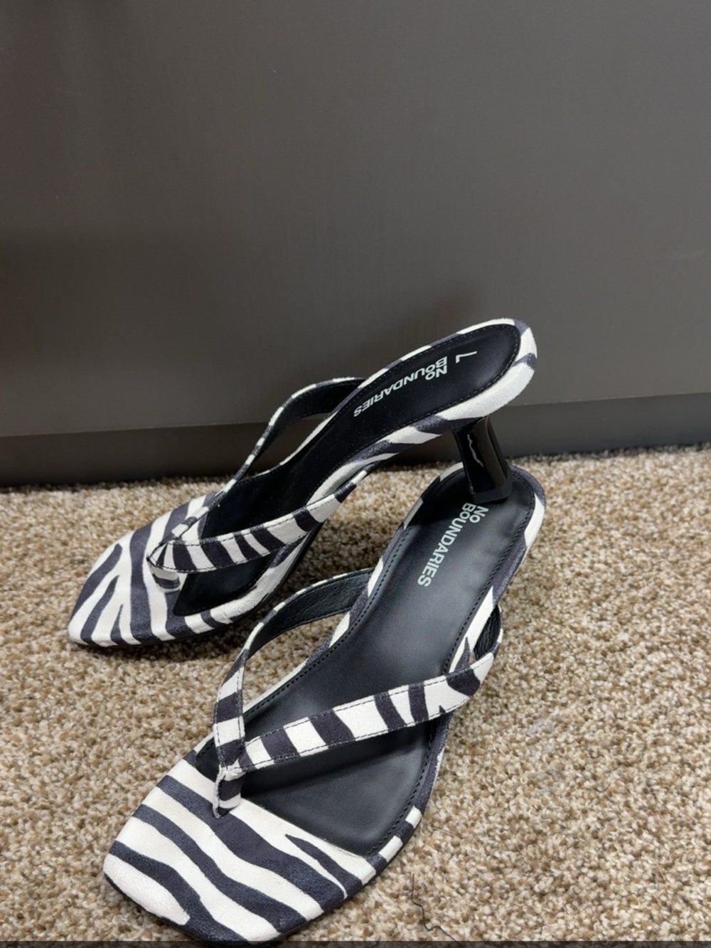 No Boundaries Black & White Zebra-Print Heeled Thong Sandals